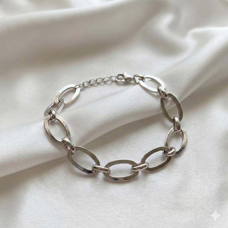 دستبند زنجیری برند شین مدل «لینک بیضی» | با آبکاری رادیوم و جلای آینه‌ای