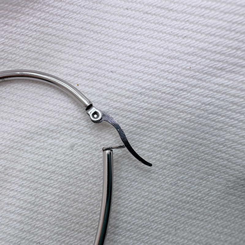 گوشواره استیل حلقه‌ای طرح «قلب بزرگ» (Heart Hoops) | 6 سانتی