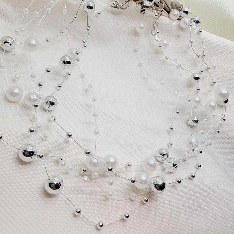 گردنبند نامرئی طرح «مروارید معلق» (Illusion Necklace) | مینیمال و اقتصادی
