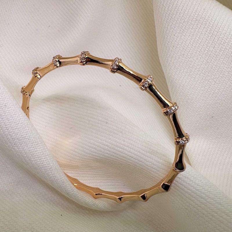 بنگل ژوپینگ مدل «بامبو» (Bamboo) | ساقه‌های طلایی با گره‌های نگین‌دار