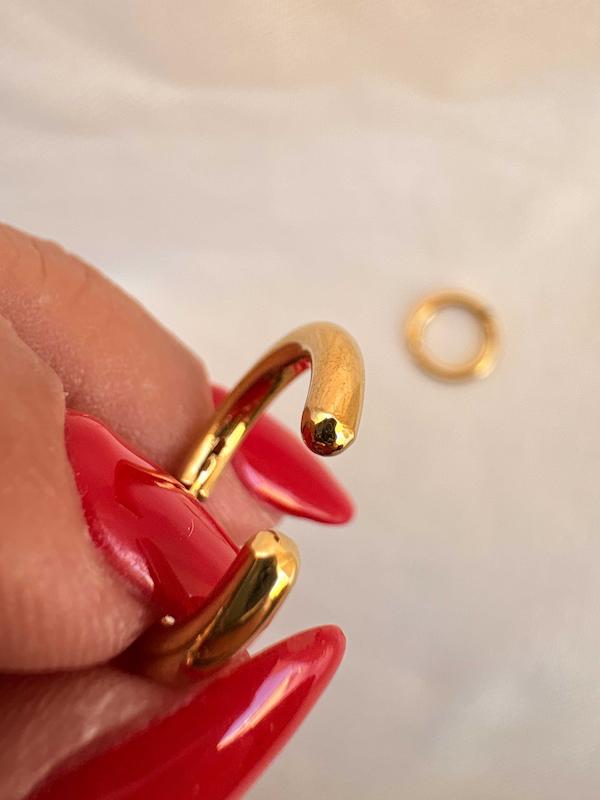 پیرسینگ گوش فیک حلقه ای