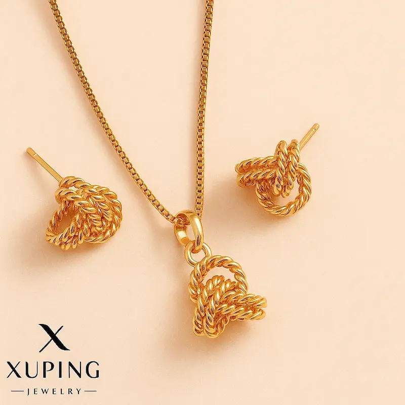 نیم‌ست زنانه استیل طلایی مدل گره طنابی – برند Xuping