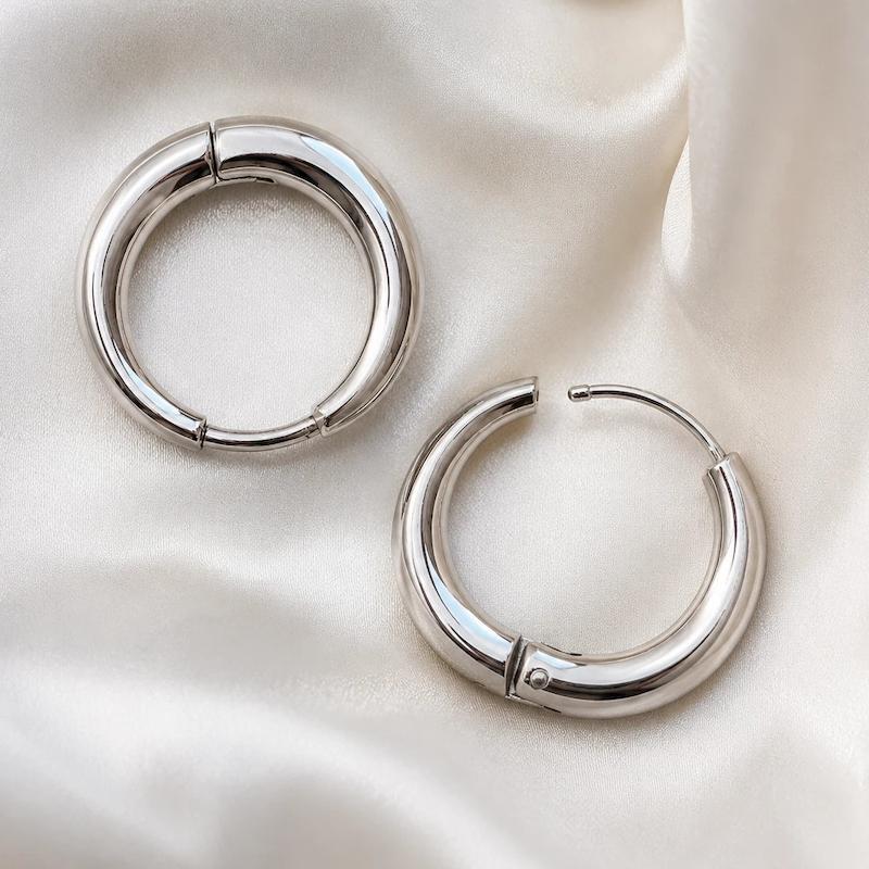 گوشواره ساده پهن سایز کوچک سیلور