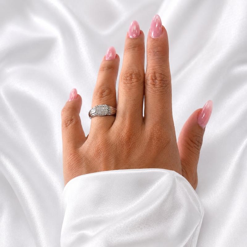 انگشتر زنانه ژوپینگ نقره ای طرح جواهری