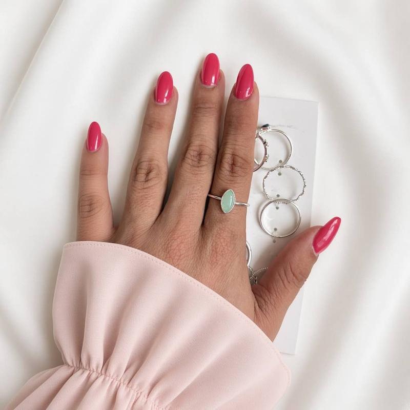 پک انگشتر نقره‌ای زنانه مراقبتی