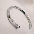 بنگل استیل مردانه مدل «پیچش» (Silver Twist) | مینیمال و رنگ ثابت