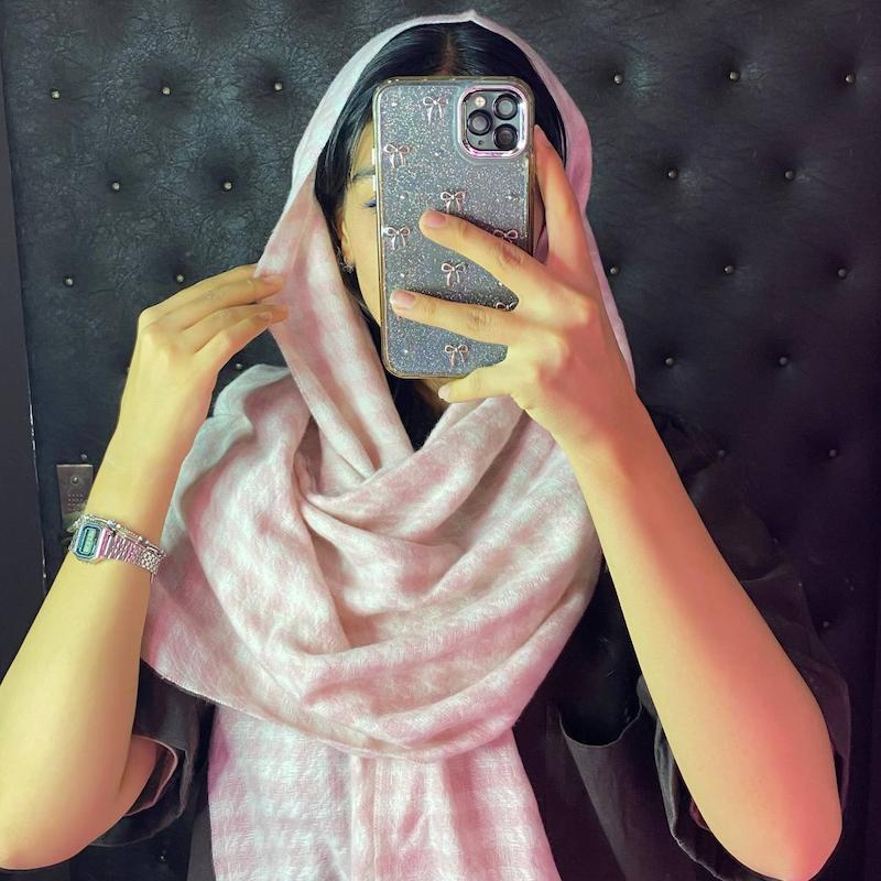 شال موهر چهارخونه ریز صورتی