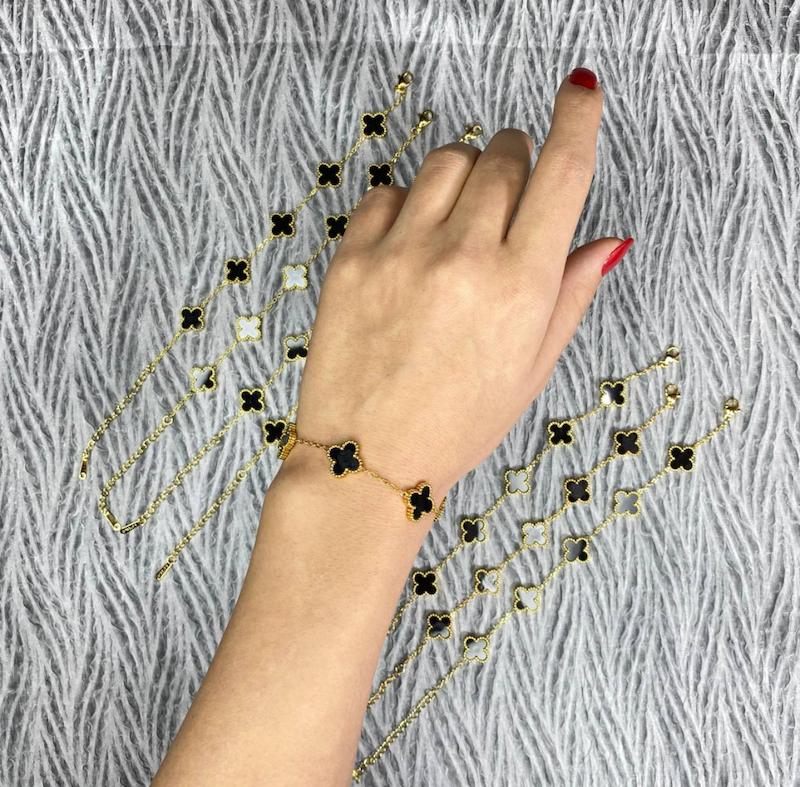 دستبند ونکلیف مشکی