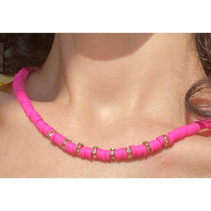 گردنبند فیمو 