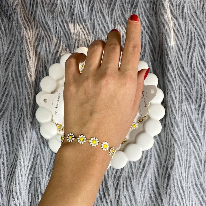 دستبند گل بابونه