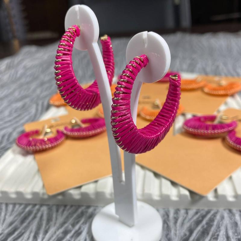 گوشواره حصیری 