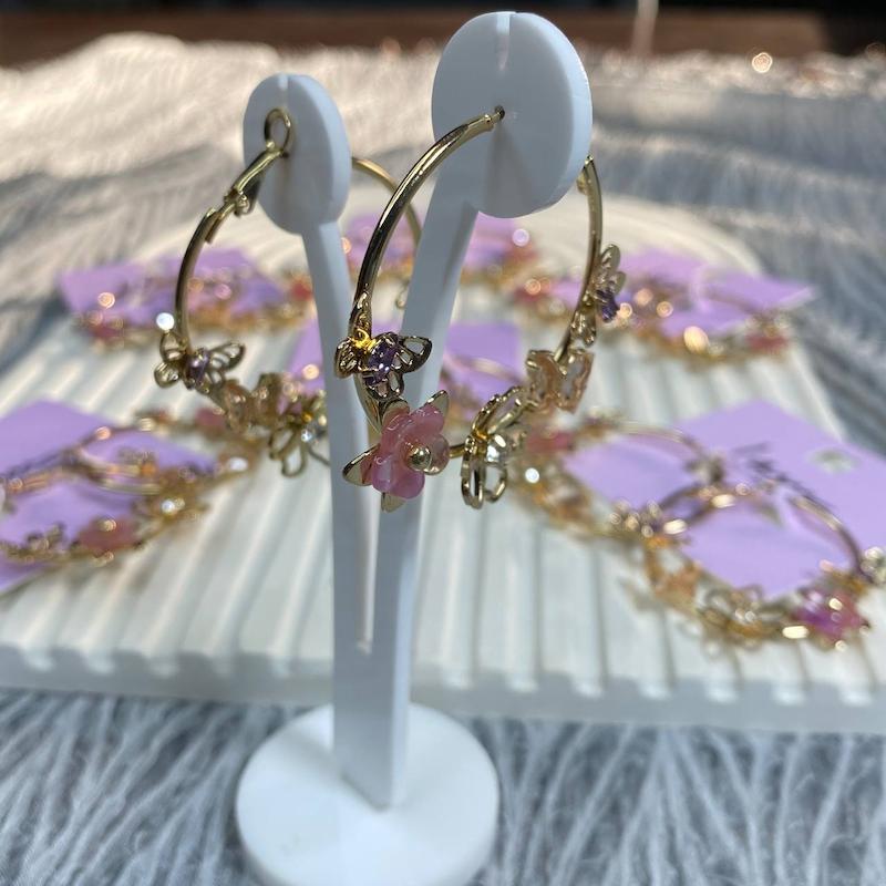 گوشواره پروانه