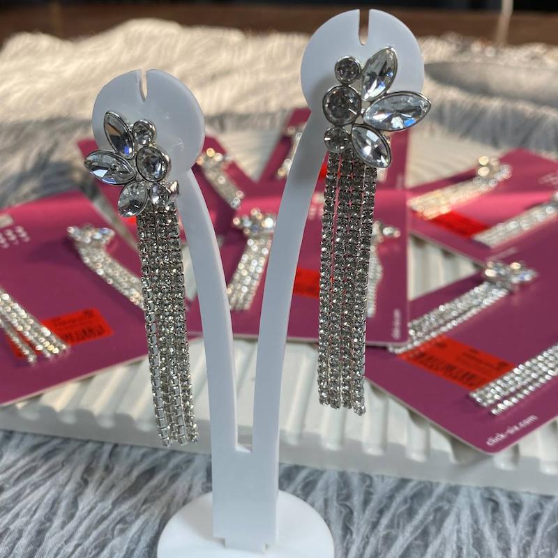 گوشواره تنیسی