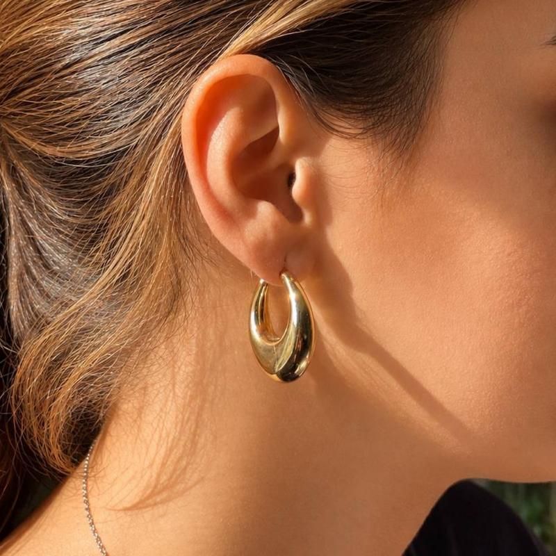 گوشواره 106