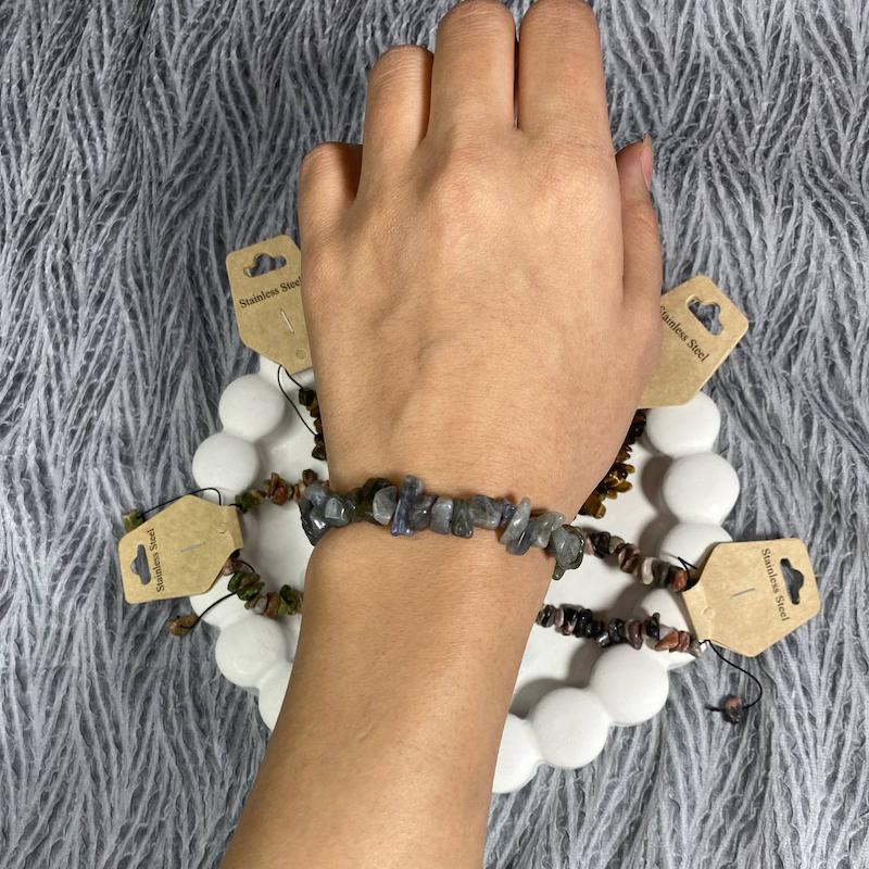 دستبند لابرادوریت طوسی