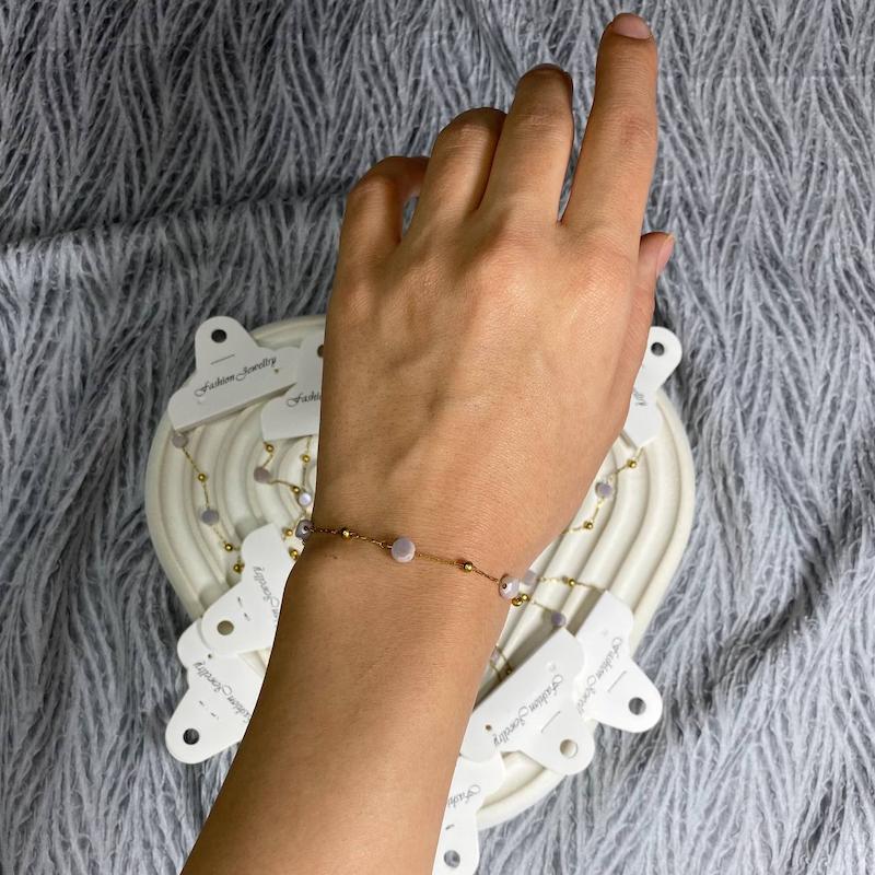 دستبند مهره ای