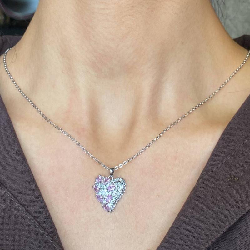 گردنبند قلب نگینی