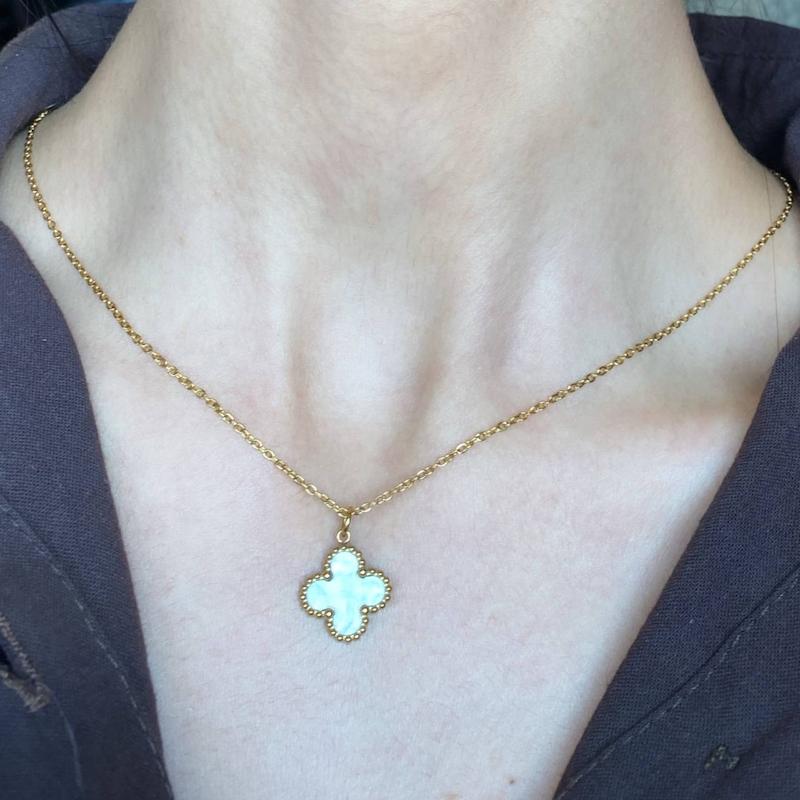 گردنبند ونکلیف سفید 