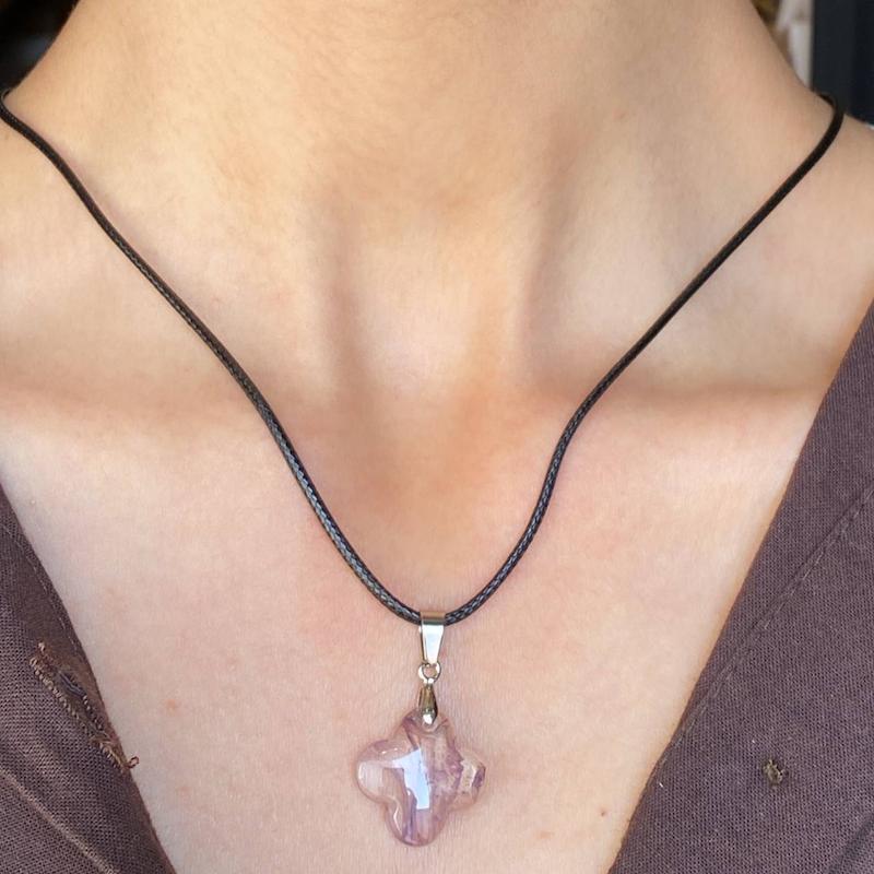 گردنبند رزینی 