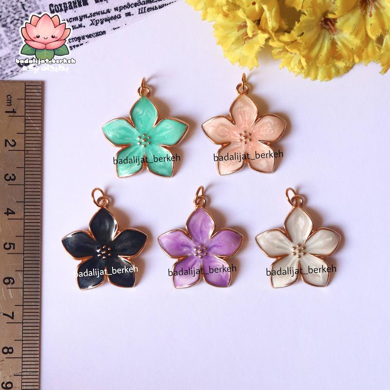 پلاک گل با حلقه استیل 