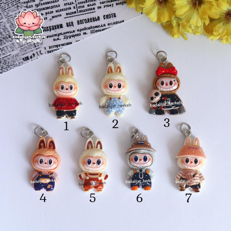 پلاک لبوبو همراه با حلقه استیل . آویز لابوبو