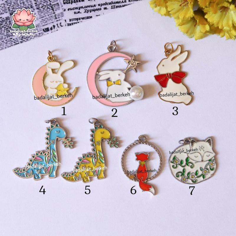 پلاک فانتزی با حلقه استیل ( خرگوش ، دایناسور ، روباه )