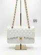 کیف زنانه CHANEL مدل Classic flap 