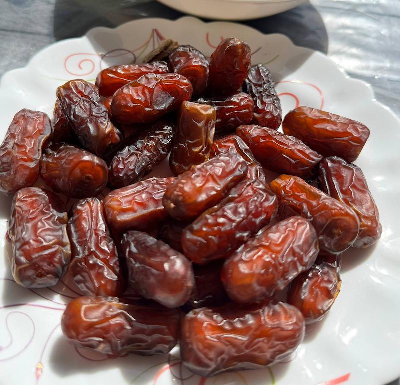 خرما پیارم سایز کوچک  2 کیلویی