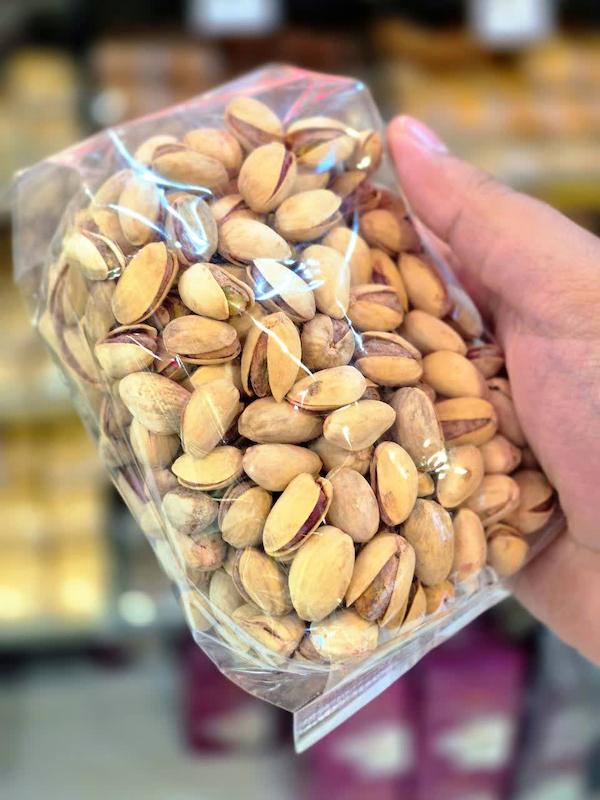 پسته احمدآقایی تنوری 