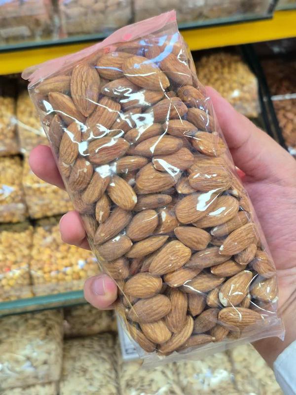 بادام درختی خام 