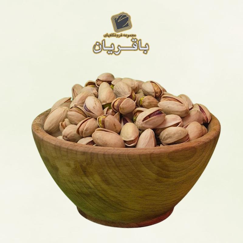 پسته احمدآقایی خام - ۲۵۰ گرمی 
