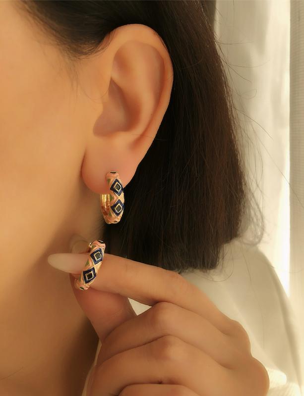 گوشواره مینا کاری 