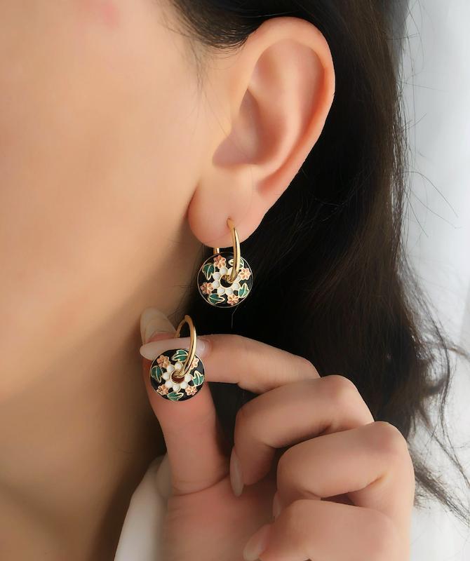 گوشواره مینا کاری مشکی 