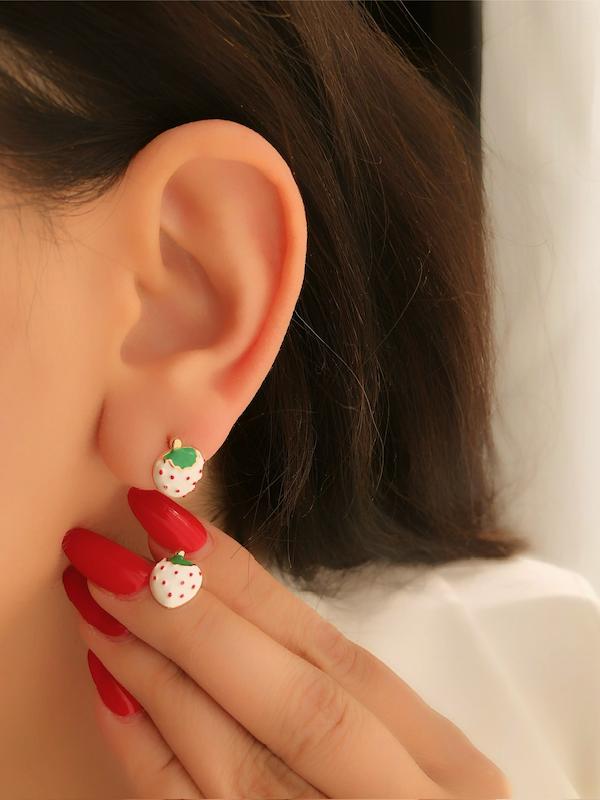 گوشواره توت فرنگی ژوپینگ 