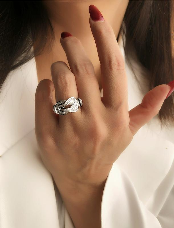 انگشتر امگا مگنولیا ژوپینگ‌