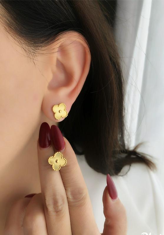 گوشواره ونکلیف طلایی استیل 