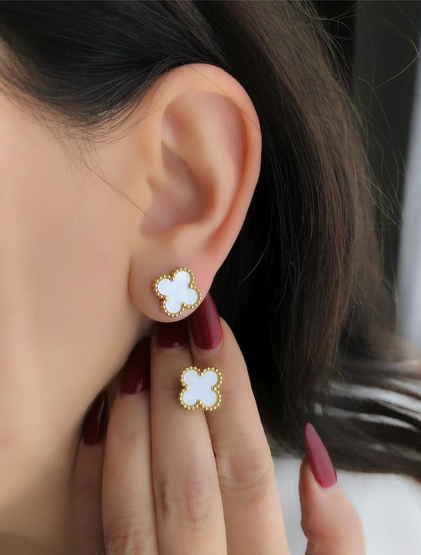 گوشواره ونکلیف صدفی استیل 