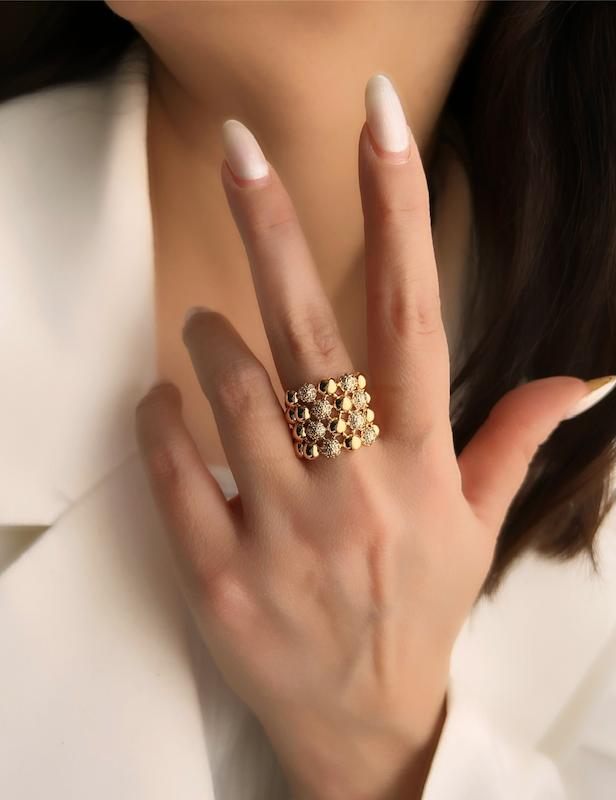 انگشتر آلبرنادو نگیندار ژوپینگ‌