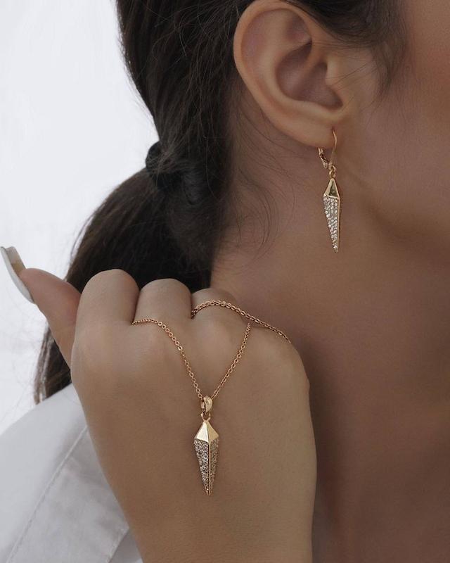 نیم ست نگین دار