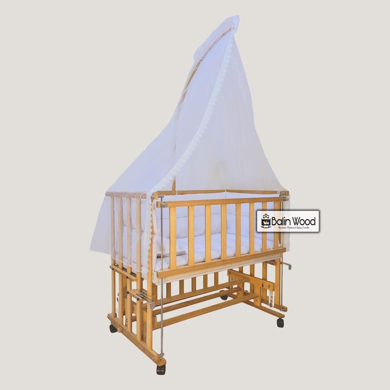 گهواره چوبی و تخت کنار مادر "بالین وود" رنگ چوب عسلی