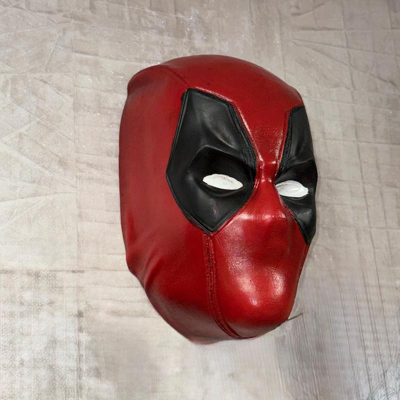 دیوارکوب طرح ددپول - Deadpool