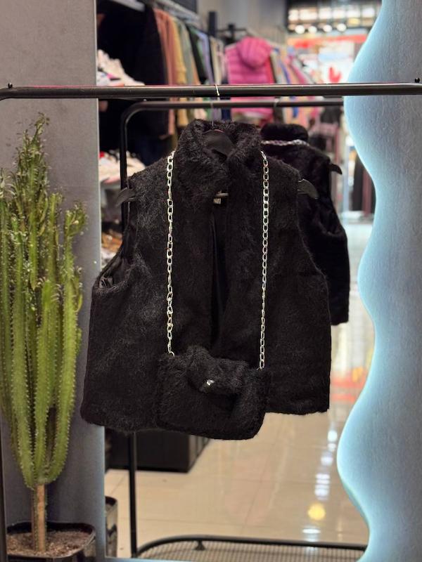 وست پوست سه تیکه 