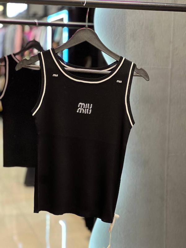 کراپ وارداتی miu miu 