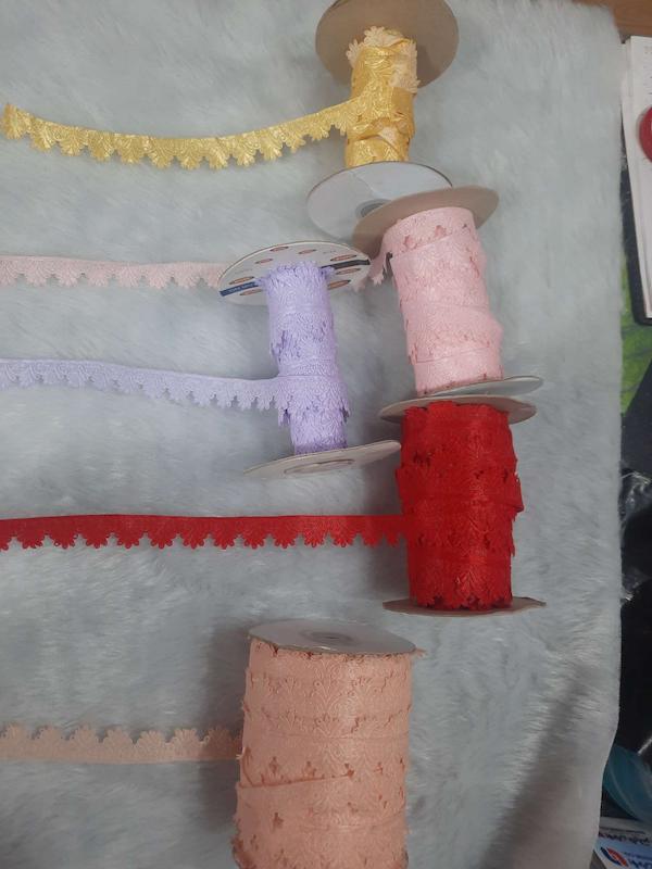 تور تاجی متری