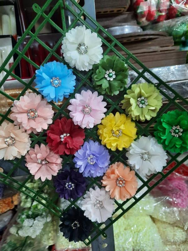 گل نگین دار