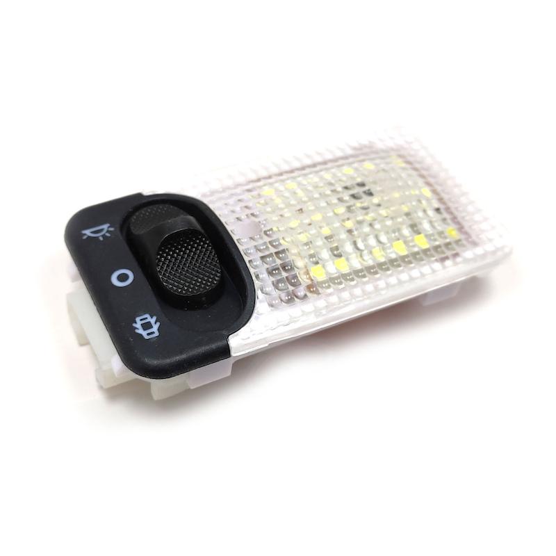 لامپ سقفی LED پژو 206 یخی