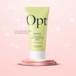 ضدآفتاب اپتیمالز SPF50 اوریفلیم | سبک و درخشان کننده پوست
