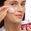 کرم ضد پیری ایج ریوایو ریچ اپتیمالز اوریفلیم اسنپ پی