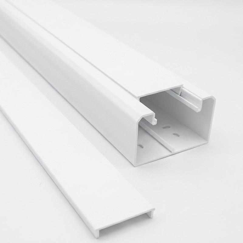 ترانکینگ درب‌دار دانوب 50×101 شاخه 2 متری مناسب عبور و محافظت از سیم و کابل برق