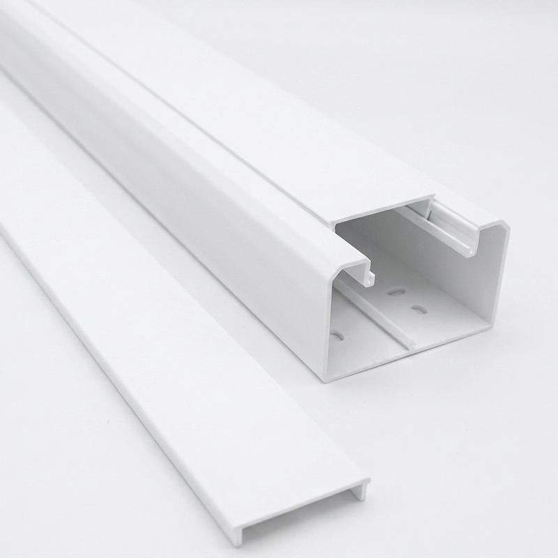 ترانکینگ درب‌دار دانوب 50×105 شاخه 2 متری مناسب عبور و محافظت از سیم و کابل برق